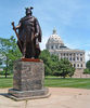Original title:  Statue de Leif Ericson dans l'État du Minnesota aux États-Unis.