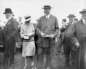 Titre original&nbsp;:  Sir Henry Thornton and Lady Thornton with Rt. Hon. George P. Graham, Mr. Walter Thompson and Mr. Gordon Edwards, M.P., on the edge of the flying field. 