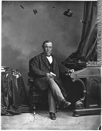 Titre original&nbsp;:  Photograph Hon. John Ross, politician, Montreal, QC, 1867 William Notman (1826-1891) 1867, 19th century Silver salts on glass - Wet collodion process 17 x 12 cm Purchase from Associated Screen News Ltd. I-27250 © McCord Museum Keywords:  male (26812) , Photograph (77678) , portrait (53878)