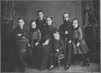 Titre original&nbsp;:    Description English: Photograph of Reverand William Henry Collison and his family ca. 1890. Date circa 1890(1890) Source http://arcweb.archives.gov/arc/arch_results_detail.jsp?&pg=60&si=0&st=b&rp=digital&nh=860 Author Sir Henry Solomon Wellcome Permission (Reusing this file)   This media is available in the holdings of the National Archives and Records Administration, cataloged under the ARC Identifier (National Archives Identifier) 297308. This tag does not indicate the copyright status of the attached work. A normal copyright tag is still required. See Commons:Licensing for more information. English | Español | Français | Italiano | Македонски | Nederlands | Русский | Tiếng Việt | +/−

