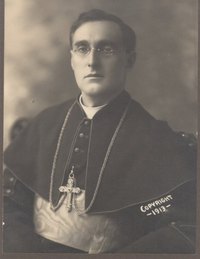 Titre original&nbsp;:    Description English: Mgr Alfred-Édouard Leblanc, the fist Acadian bishop. Français : Mgr Alfred-Édouard Leblanc, le premier évêque acadien. Date 1913(1913) Source http://www2.umoncton.ca/cfdocs/cea/recherch/doc.cfm?cle=I0194 Author Non spécifié, not specified Permission (Reusing this file) Public domainPublic domainfalsefalse This Canadian work is in the public domain in Canada because its copyright has expired due to one of the following: 1. it was subject to Crown copyright and was first published more than 50 years ago, or it was not subject to Crown copyright, and 2. it is a photograph that was created prior to January 1, 1949, or 3. the creator died more than 50 years ago. Česky | Deutsch | English | Español | Suomi | Français | Italiano | Македонски | Português | +/−

This image is available from the Centre d'études acadiennes This tag does not indicate the copyright statu
