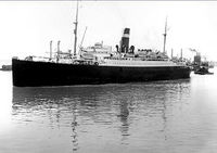 Original title:  Athenia in Montreal Harbour in 1933