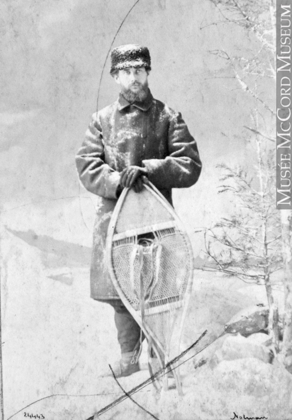 Original title:  Photograph Rev. John Reade, Montreal, QC, 1867 William Notman (1826-1891) January 19, 1867, 19th century Silver salts on paper mounted on paper - Albumen process 8.5 x 5.6 cm Purchase from Associated Screen News Ltd. I-24443.1 © McCord Museum Keywords:  male (26812) , Photograph (77678) , portrait (53878)